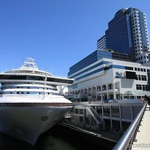 Pan Pacific 5*, Vancouver Canada